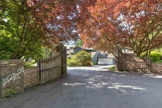 396 Mathers Avenue, West Vancouver For Sale - image 39