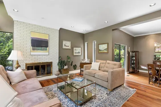 396 Mathers Avenue, West Vancouver For Sale - image 8