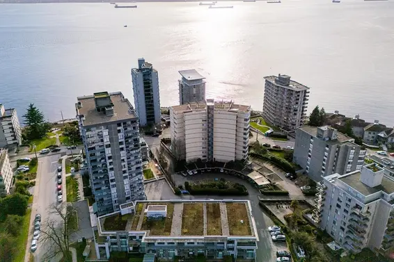 105 2135 Argyle Avenue, West Vancouver For Sale - image 32