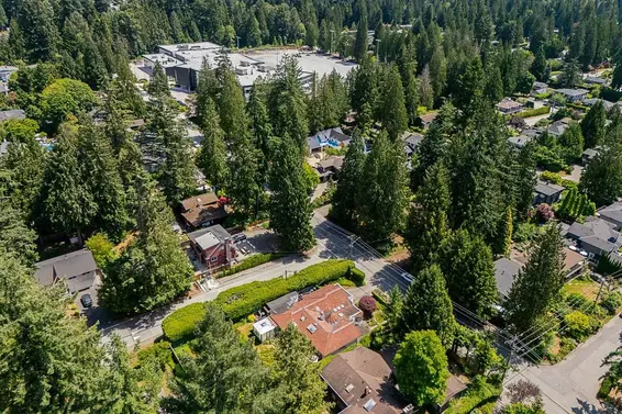 1110 Handsworth Road, North Vancouver For Sale - image 36