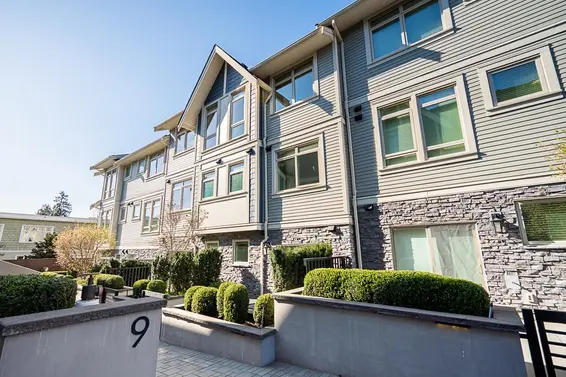 4 115 West Queens Road, North Vancouver For Sale - image 31