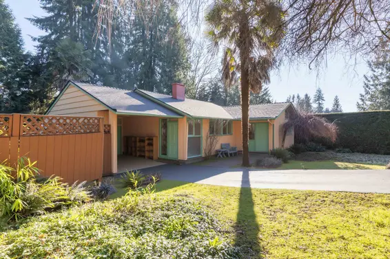 1670 Ayleslynn Drive, North Vancouver