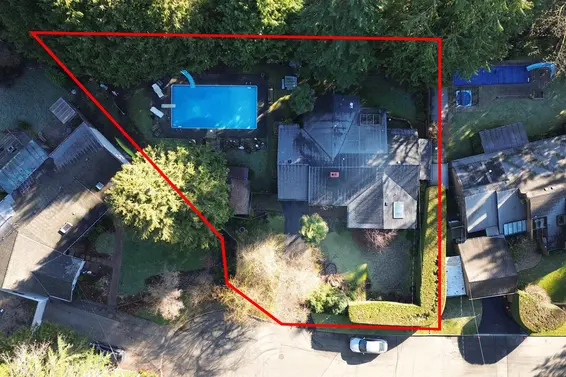 1670 Ayleslynn Drive, North Vancouver For Sale - image 29