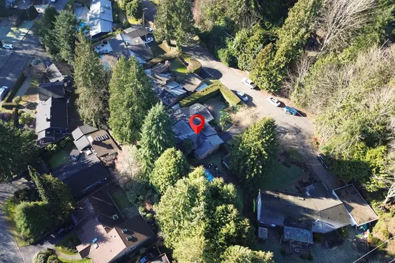 1670 Ayleslynn Drive, North Vancouver For Sale - image 32