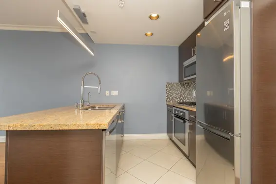 1003 172 Victory Ship Way, North Vancouver For Sale - image 16