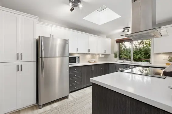 1433 Mcnair Drive, North Vancouver For Sale - image 15