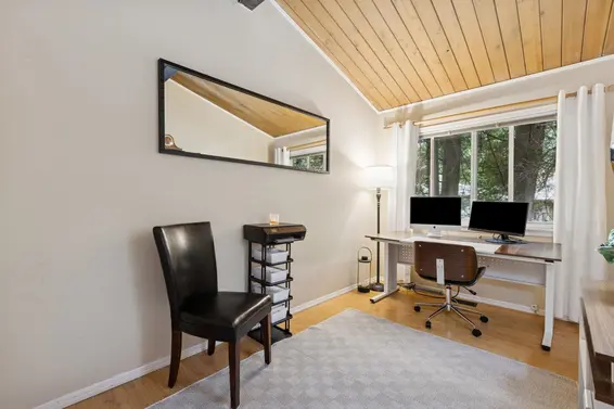 1433 Mcnair Drive, North Vancouver For Sale - image 28