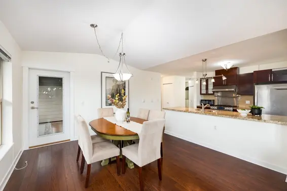 305 1468 St. Andrews Avenue, North Vancouver For Sale - image 19