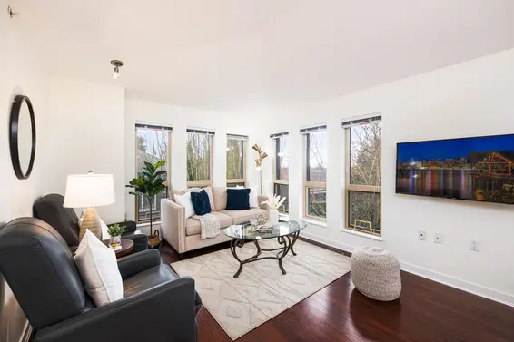 305 1468 St. Andrews Avenue, North Vancouver For Sale - image 23