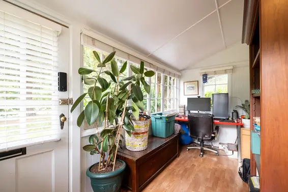 2268 Edgemont Boulevard, North Vancouver For Sale - image 12
