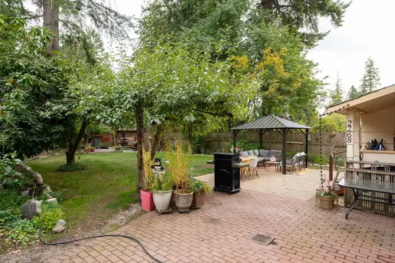 2268 Edgemont Boulevard, North Vancouver For Sale - image 20