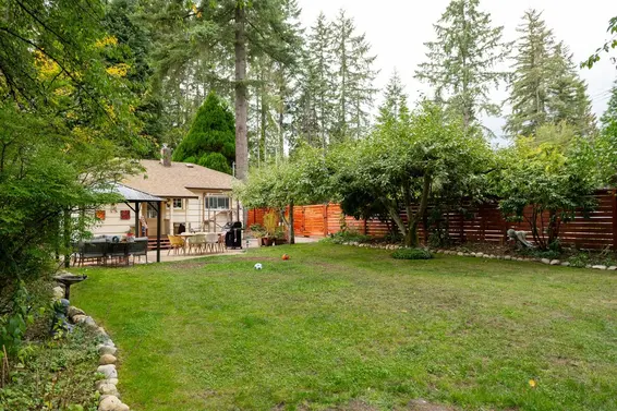 2268 Edgemont Boulevard, North Vancouver For Sale - image 25