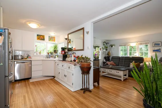 2268 Edgemont Boulevard, North Vancouver For Sale - image 6
