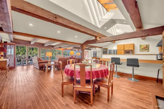 2136 Lockehaven Road, North Vancouver For Sale - image 17