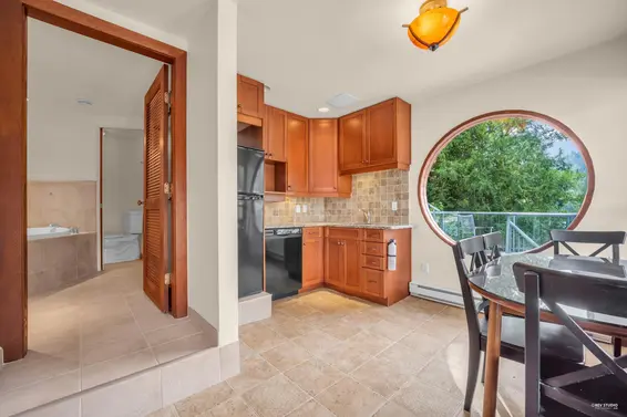 2136 Lockehaven Road, North Vancouver For Sale - image 31