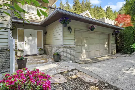 5885 Nancy Greene Way, North Vancouver For Sale - image 4