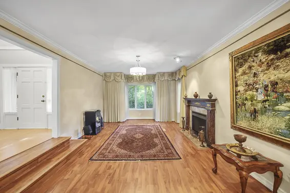 5885 Nancy Greene Way, North Vancouver For Sale - image 6