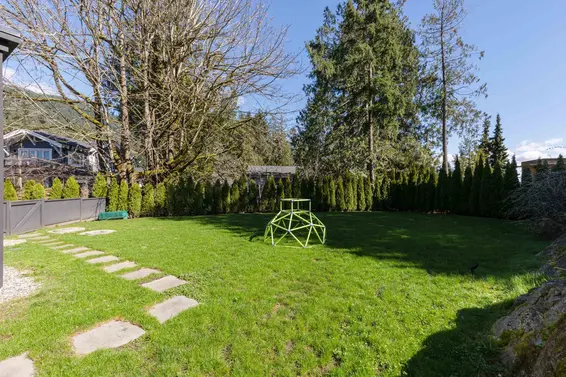 4050 Ripple Place, West Vancouver For Sale - image 32