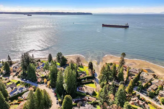 4341 Erwin Drive, West Vancouver For Sale - image 12