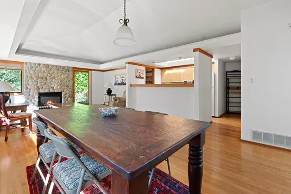 4341 Erwin Drive, West Vancouver For Sale - image 17