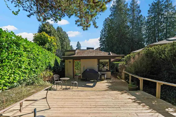 4341 Erwin Drive, West Vancouver For Sale - image 7