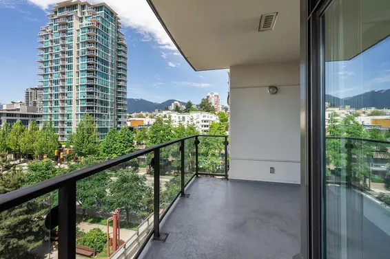 707 162 Victory Ship Way, North Vancouver For Sale - image 15