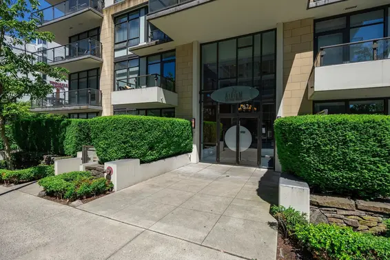 707 162 Victory Ship Way, North Vancouver For Sale - image 25