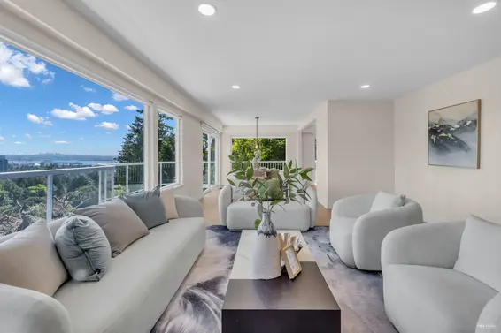 818 Younette Drive, West Vancouver For Sale - image 3
