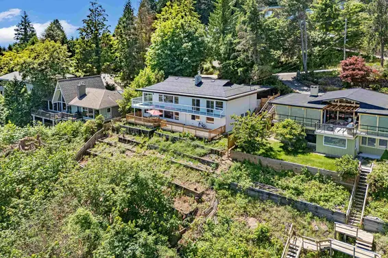 818 Younette Drive, West Vancouver For Sale - image 34