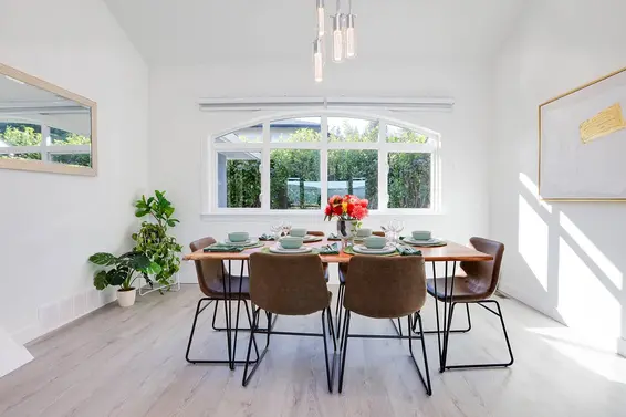 4254 Caddy Road, North Vancouver For Sale - image 11