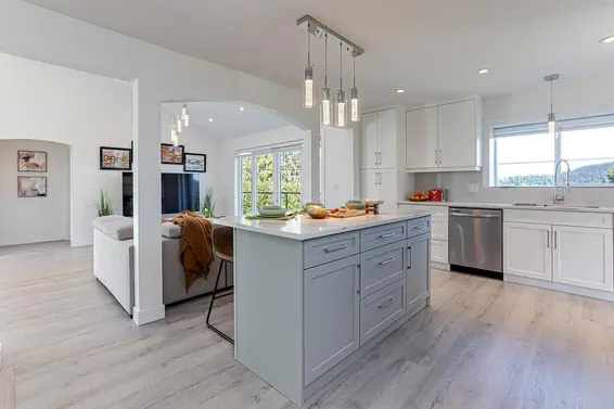 4254 Caddy Road, North Vancouver For Sale - image 14