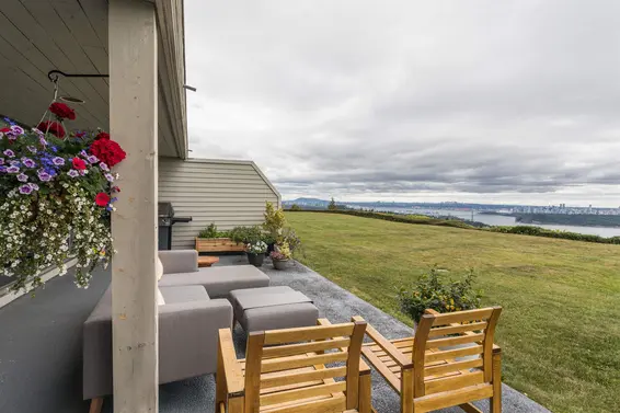 11 2242 Folkestone Way, West Vancouver For Sale - image 22