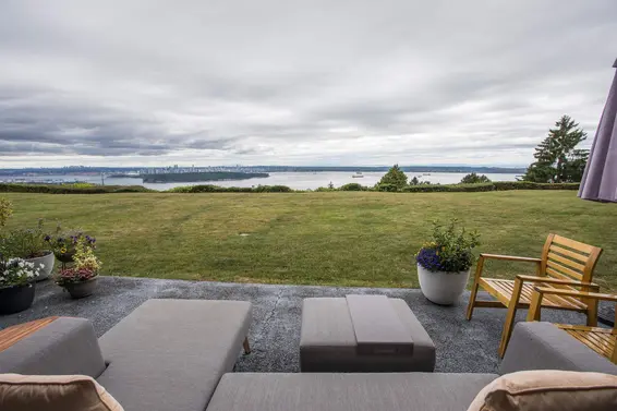 11 2242 Folkestone Way, West Vancouver For Sale - image 3