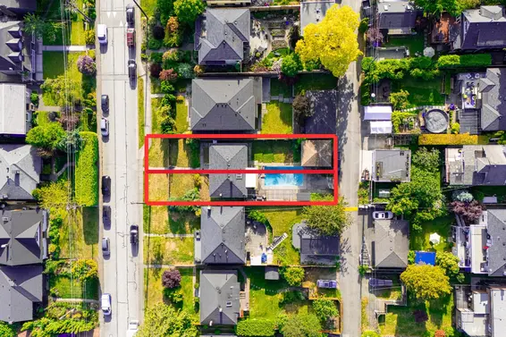 820 East 4th Street, North Vancouver
