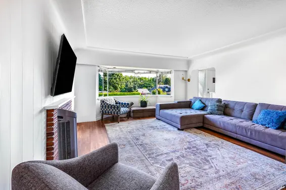 820 East 4th Street, North Vancouver For Sale - image 10