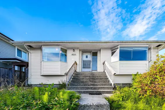 820 East 4th Street, North Vancouver For Sale - image 8