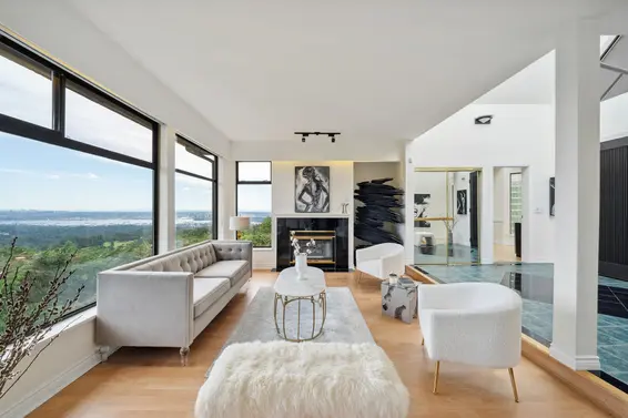 601 Ballantree Road, West Vancouver