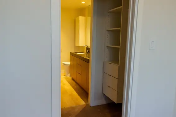 803 112 East 13 Street, North Vancouver For Sale - image 7
