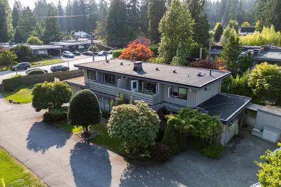 3680 Edgemont Boulevard, North Vancouver For Sale - image 32