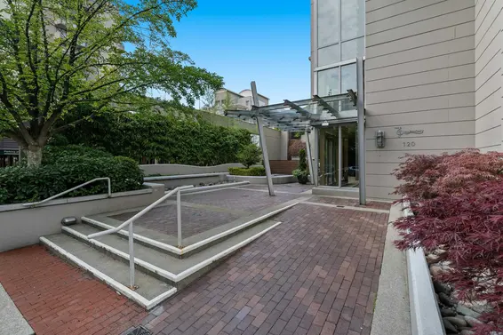 801 120 16th West Street, North Vancouver For Sale - image 27