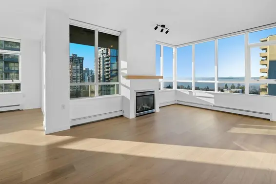 801 120 West 16th Street, North Vancouver For Sale - image 3