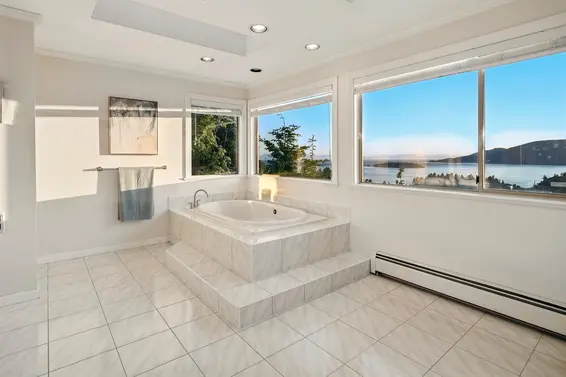 5532 Westhaven Road, West Vancouver For Sale - image 21