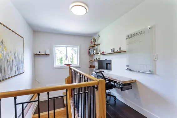 384 East 4th Street, North Vancouver For Sale - image 10