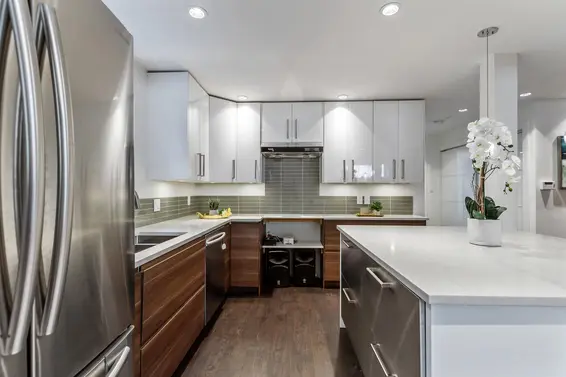 384 East 4th Street, North Vancouver For Sale - image 12