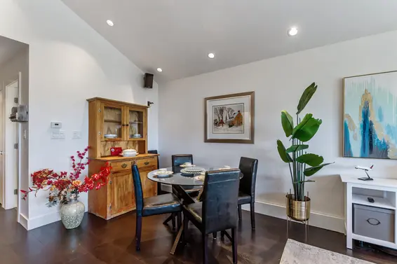 384 East 4th Street, North Vancouver For Sale - image 7