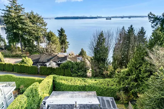 3575 Sunset Lane, West Vancouver For Sale - image 9