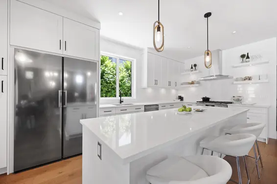 338 West 24th Street, North Vancouver For Sale - image 2