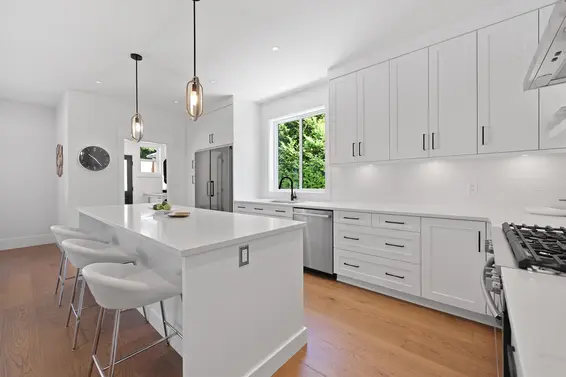 338 West 24th Street, North Vancouver For Sale - image 3