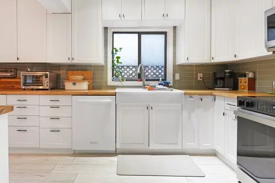 4990 Capilano Road, North Vancouver For Sale - image 7