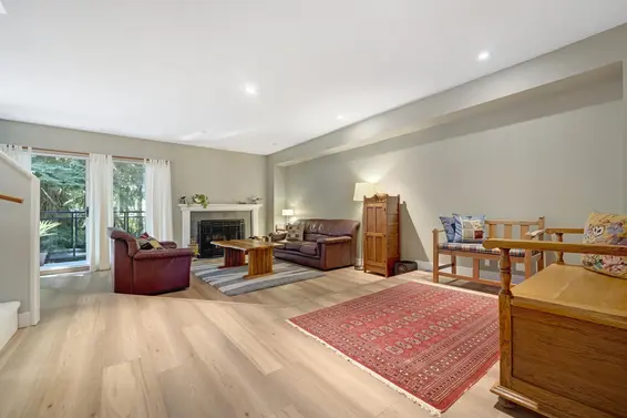 3942 Indian River Drive, North Vancouver For Sale - image 8